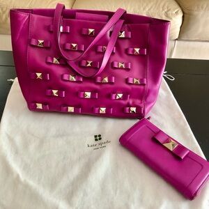 Kate Spade Bow purse with matching wallet